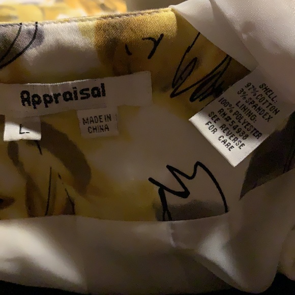 Appraisal White w/ Gold Roses Swing Jacket Size L - Picture 7 of 7